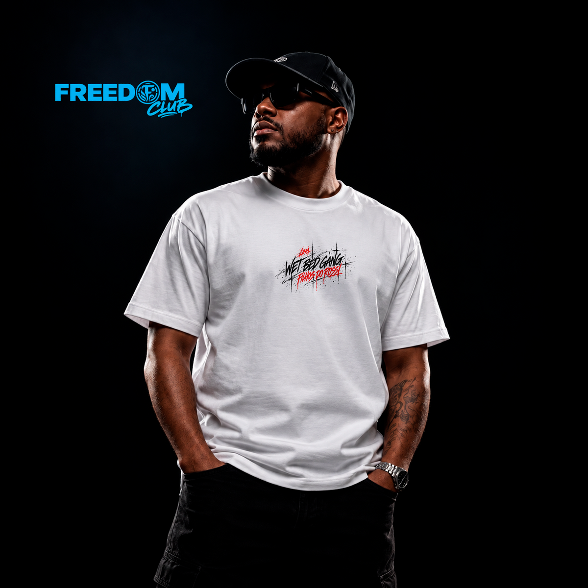 T-Shirt Filhos do Rossi — Wet Bed Gang, branca, vista de frente