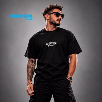 T-Shirt Wet Bed Gang, preta, vista de frente